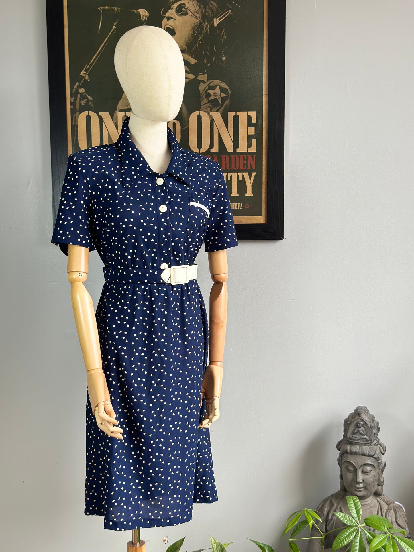 VTG Tabby of Calofornia blue print dress